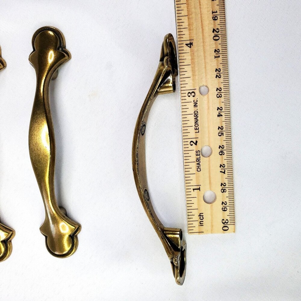 VTG Amerock Brass Ornate Cabinet Handle Drawer Pull Rustic Finishes Regency - Picture 5 of 8